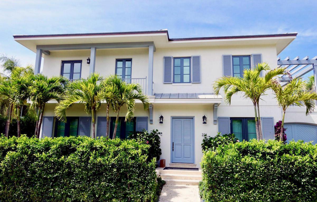221 Oleander Avenue - Photo 1
