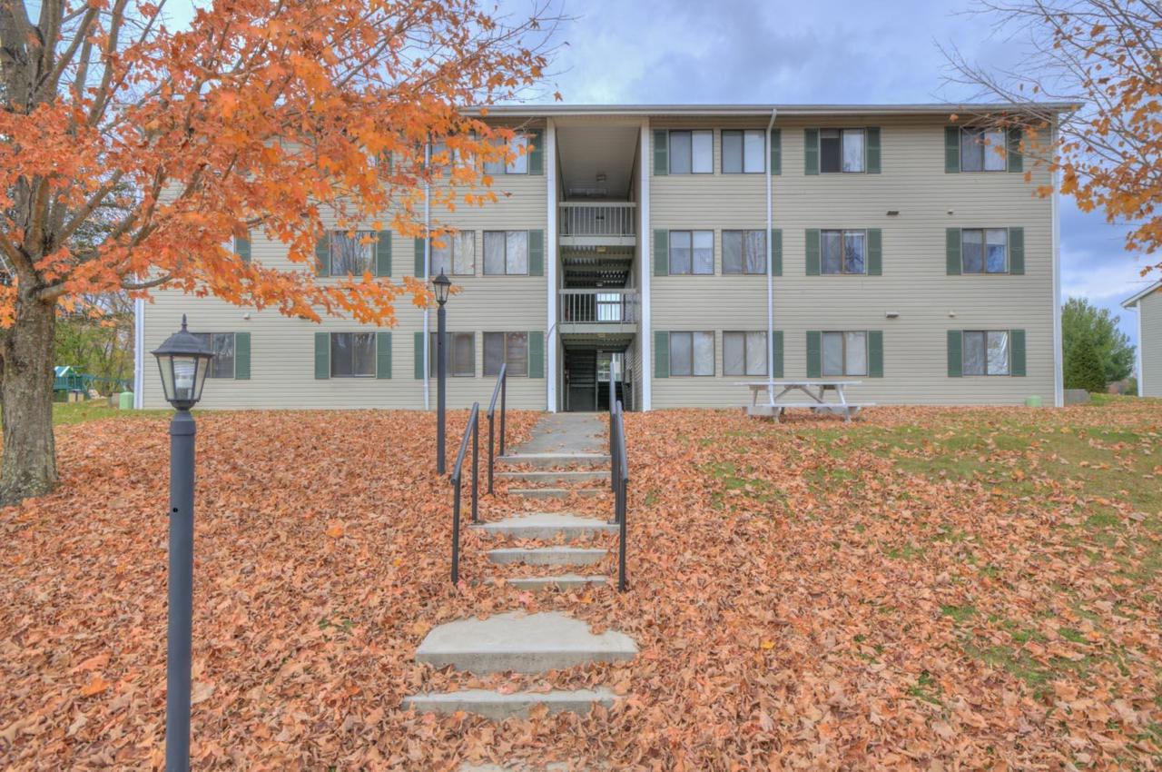 950 Life Dr - Photo 1