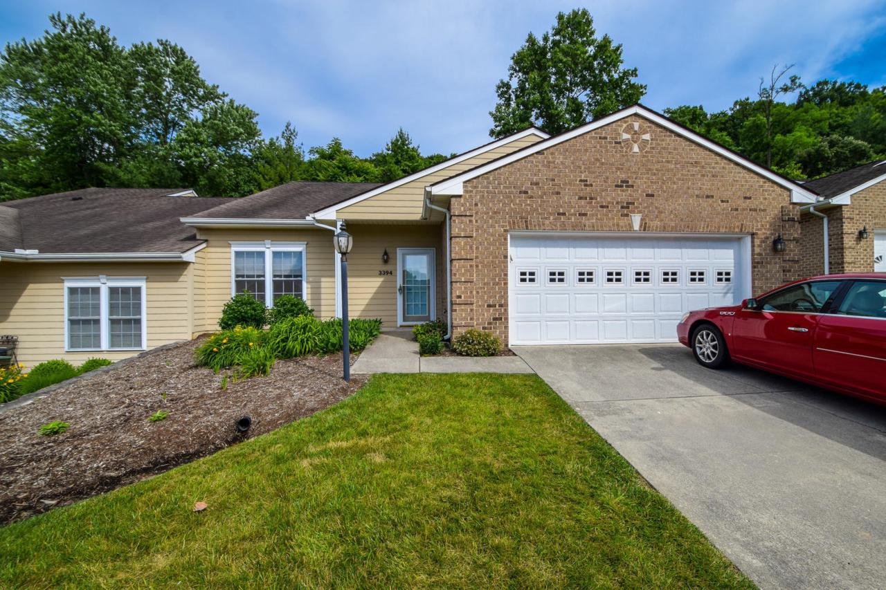 3394 Laurel Cir - Photo 1