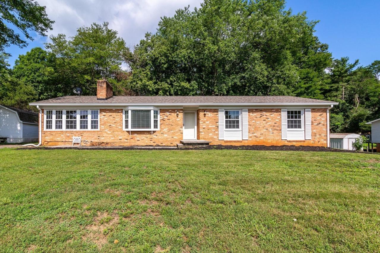 399 Lakeshore Terrace Rd - Photo 1