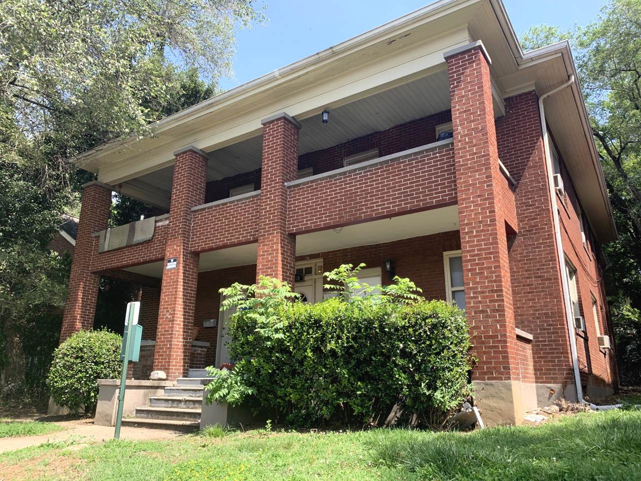 813 Ferdinand Ave - Photo 1