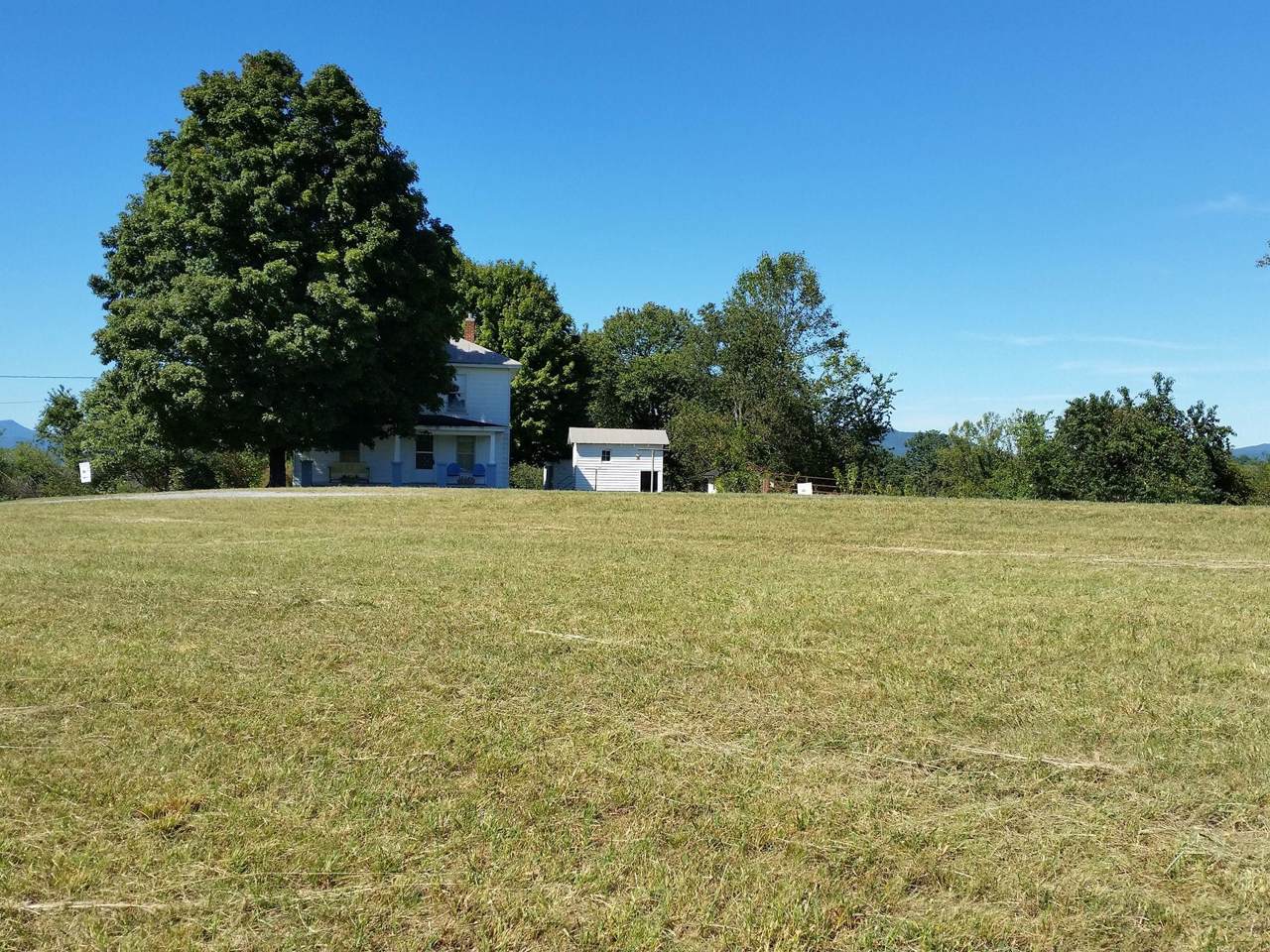2850 Lake St - Photo 1