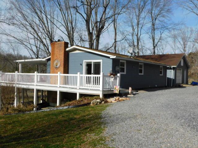 2883 Skyway Dr - Photo 1