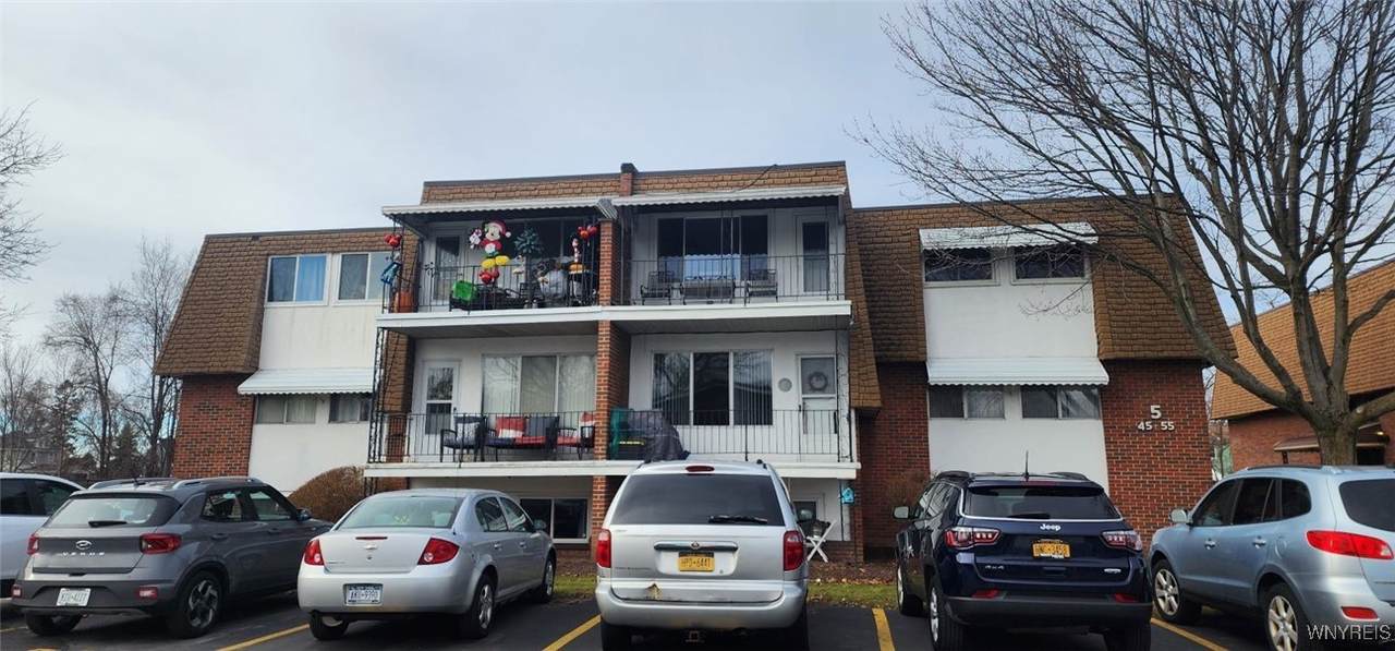 8421 Buffalo Avenue - Photo 1