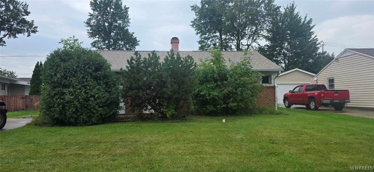 16 Riverdale Drive - Photo 1