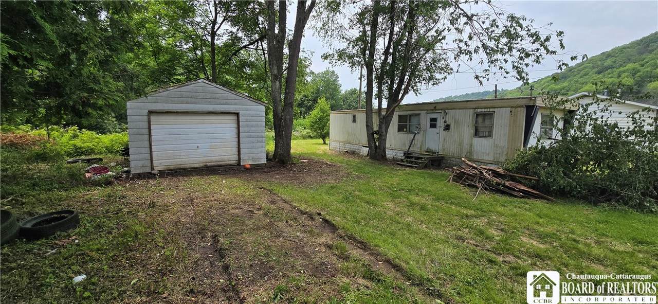 137 Dean Street - Photo 1