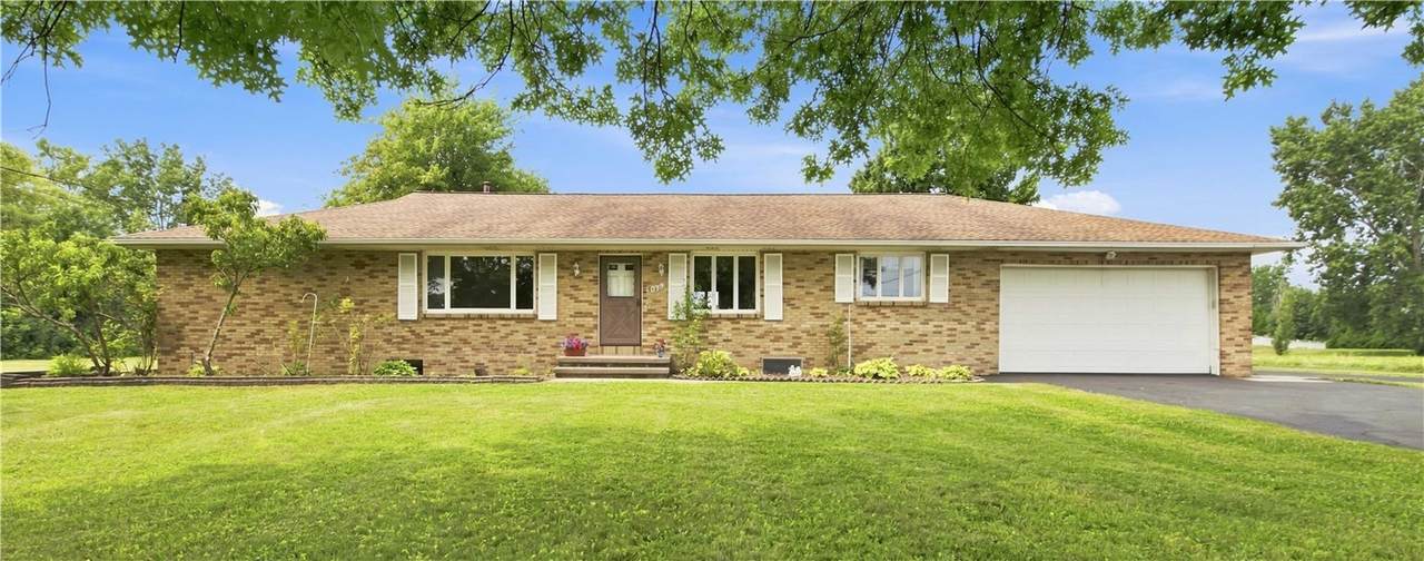 1029 Manitou Road - Photo 1
