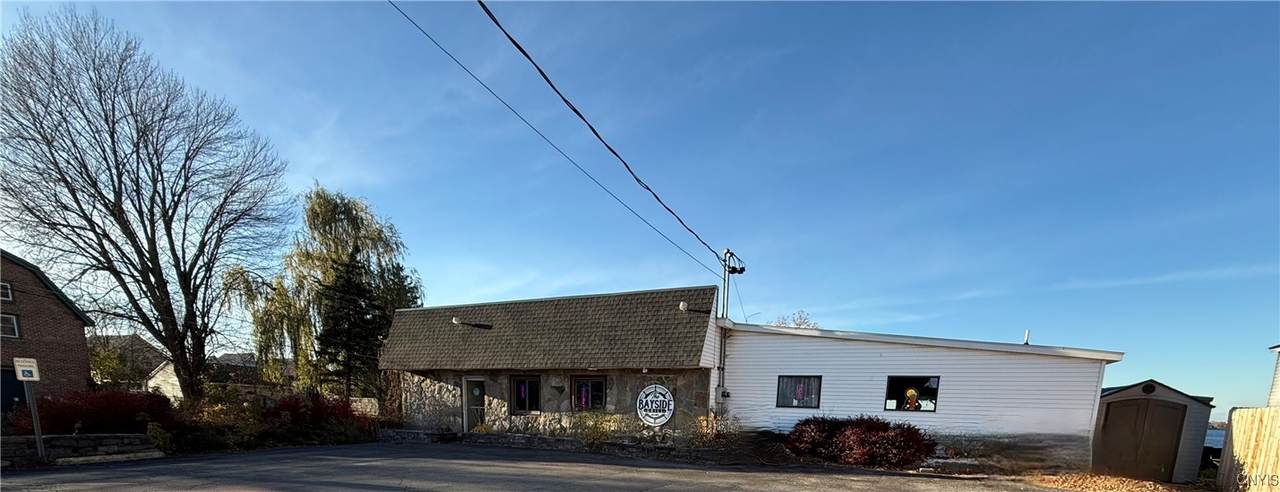 1702 Ford Street - Photo 1
