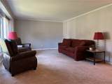 72 Suburban Court - Photo 3