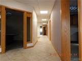 47 Buffalo St - Upper - Photo 2