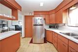 2581 Genesee Street - Photo 11