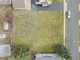 146 Weyand Avenue - Photo 4