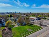 39 Hyde Park Boulevard - Photo 4