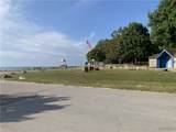 389 Eisenhower Avenue - Photo 10