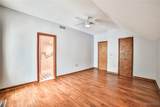831 Robin Road - Photo 36