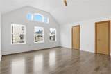 673 Potomac Avenue - Photo 24
