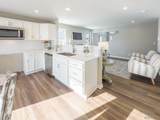 160 Cloverleaf Court - Photo 4