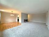 1340 Maple Road - Photo 8