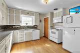 9471 York Road - Photo 8