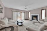 809 Carriage Lane - Photo 9