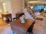 40 Harrogate Square - Photo 5