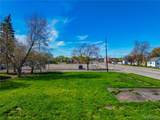 39 Hyde Park Boulevard - Photo 12