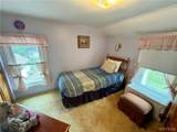 29 Roosevelt Avenue - Photo 41