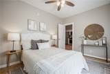 1146 Plymouth Avenue - Photo 16