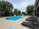 6110 Meadow Lakes Drive - Photo 32