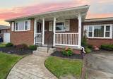 58 Hillwood Drive - Photo 2