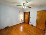585 Harlem Road - Photo 15