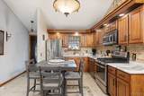 5866 Lakecrest Drive - Photo 9