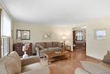 230 Rolling Green Lane - Photo 9