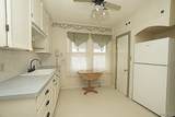 305 Norwalk Avenue - Photo 10