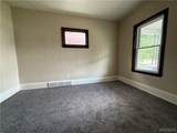642 21st Street - Photo 23