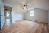 10 Terry Lane - Photo 34