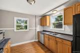 2907 Lewiston Road - Photo 4