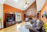 124 Kingsview Court - Photo 17