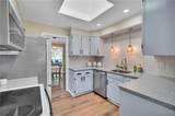 38 Sandhurst Lane - Photo 13