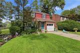 15 Colonial Drive - Photo 2