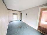 24 Park Avenue - Photo 15