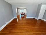 114 Winspear Avenue - Photo 10