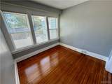 114 Winspear Avenue - Photo 13
