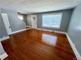 114 Winspear Avenue - Photo 7
