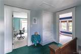 35 Montrose Avenue - Photo 25