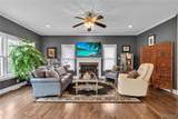 9479 Boxwood Drive - Photo 12