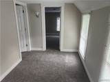 18 Newton Street - Photo 2