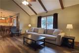 22 West Lake Forest Parkway - Photo 9