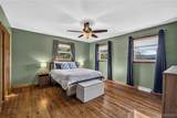 8711 Greenbriar - Photo 11