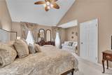 15 Heathrow Court - Photo 25